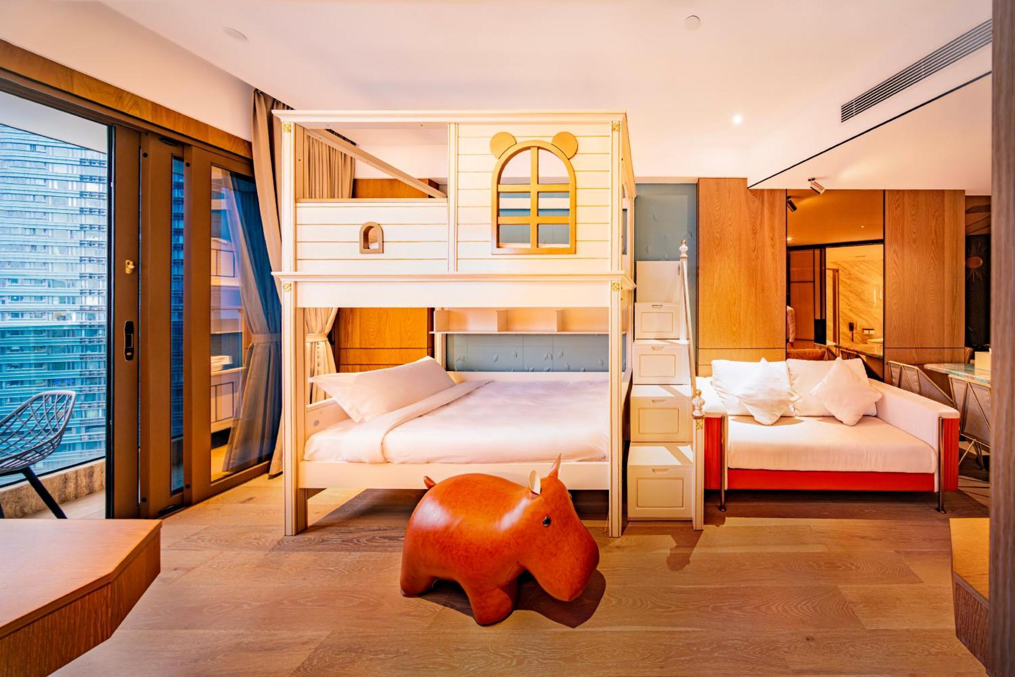 Yoho Treasure Island Hotel Makau Bagian luar foto